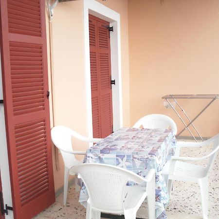 Apartament Spiti Kritikos Benitses  Zewnętrze zdjęcie